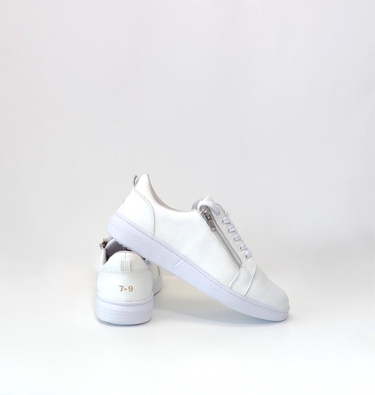 Zapatilla casual cremallera blanca